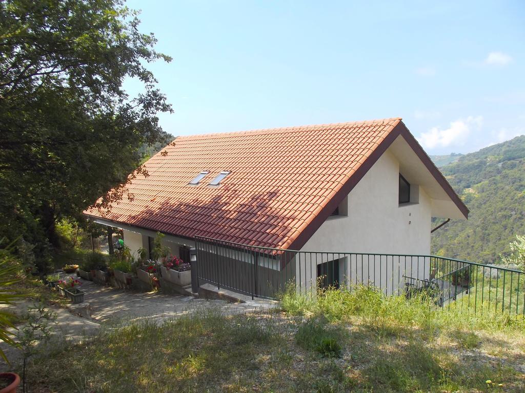 B&B L'Intrigante Seborga Bagian luar foto