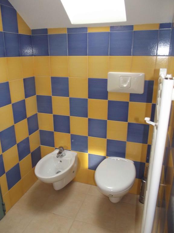 B&B L'Intrigante Seborga Ruang foto