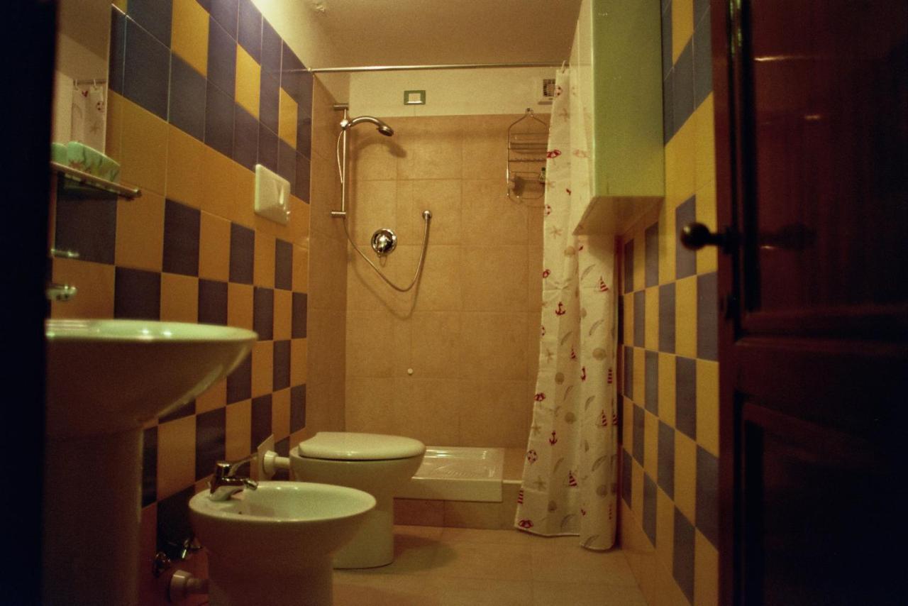 B&B L'Intrigante Seborga Bagian luar foto